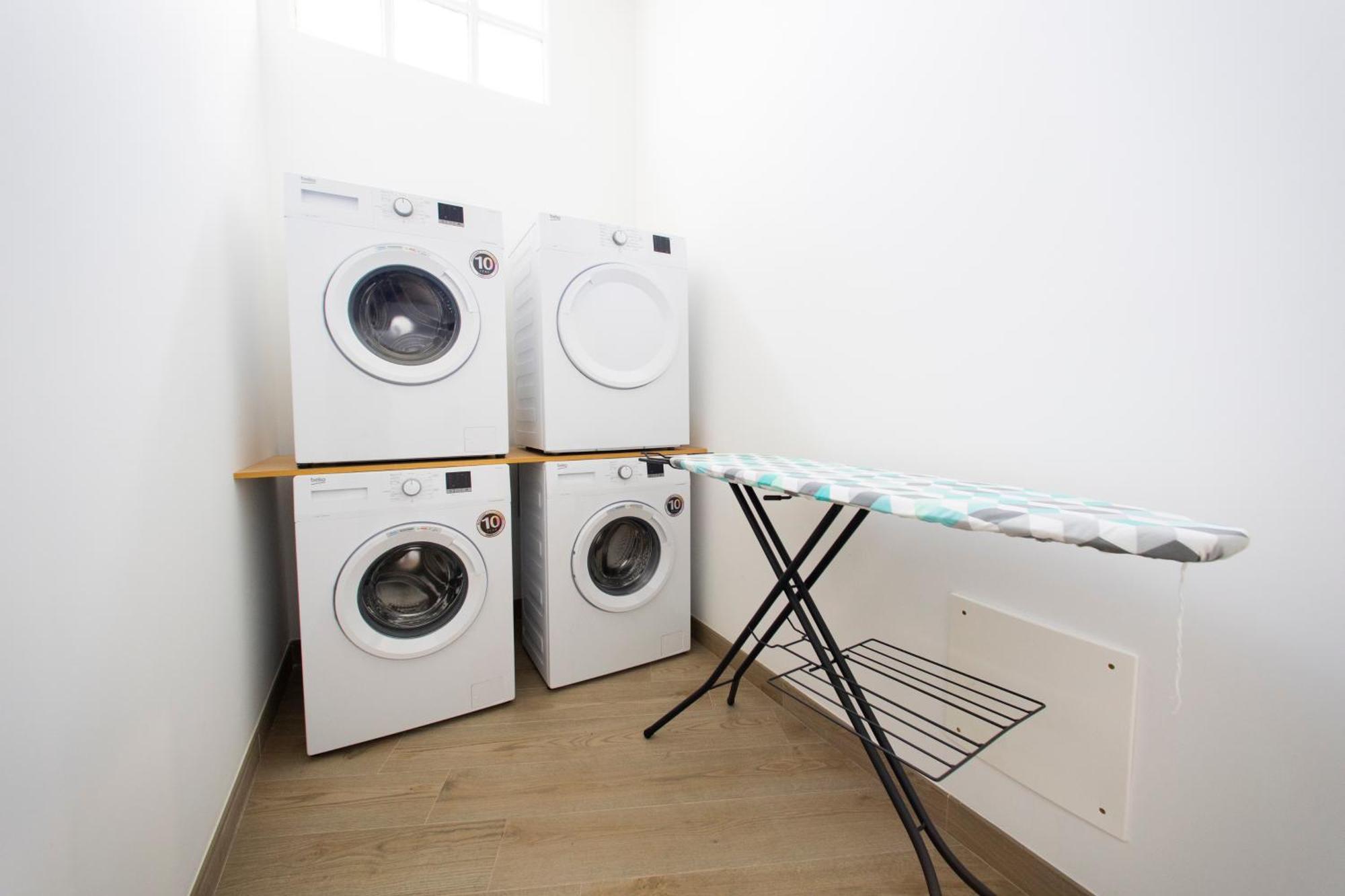 Apartamentos O Devezo Vilalba Exteriör bild